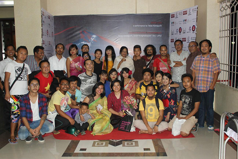 http://www.wochikochi.jp/english/foreign/manipur_contemporary_dance_07.jpg