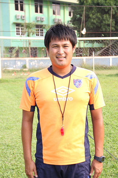 http://www.wochikochi.jp/report/japan-Indonesia-soccer_01.jpg
