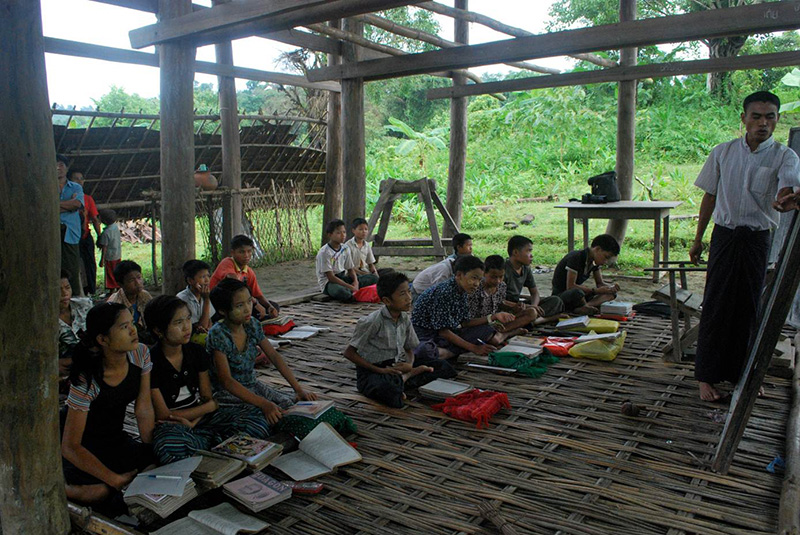 http://www.wochikochi.jp/topstory/future_of_myanmar03.jpg