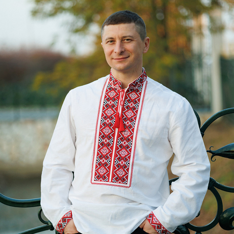 Waist-up portrait of Vitalii Zhygalko
